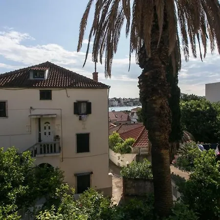 Apartman Jeanny - One Bedroom With Terrace